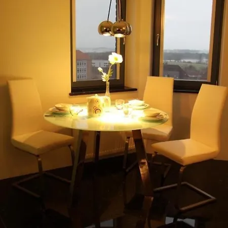 Hochwertige Designerwohnung Im Denkmalgeschuetztem Wasserturm Lejlighed *
