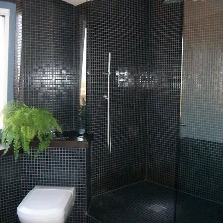 Hochwertige Designerwohnung Im Denkmalgeschuetztem Wasserturm Güstrow